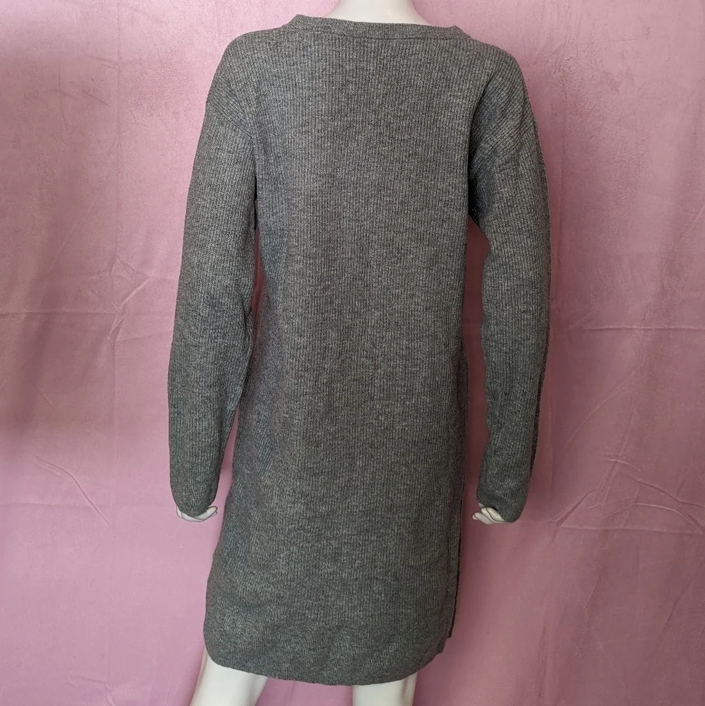 Gap Gray Knit Crew Neck Long Sleeve Knitted Mini Dress size Medium